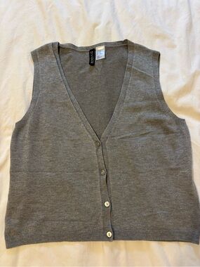 H&M Grey Sweater Vest